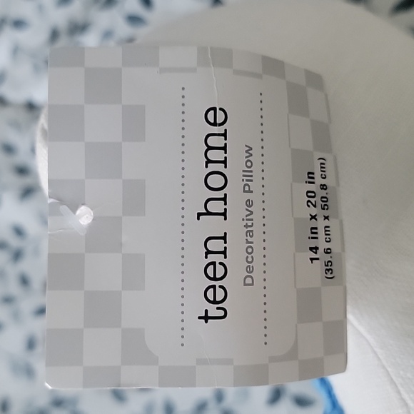 Teen Home Colorful Cherry Kids Pillow NWT - Picture 2 of 2